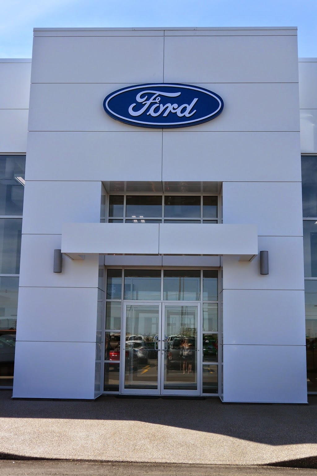 Knight Ford Lincoln | 661 Thatcher Dr E, Moose Jaw, SK S6J 1L8, Canada | Phone: (306) 693-3673