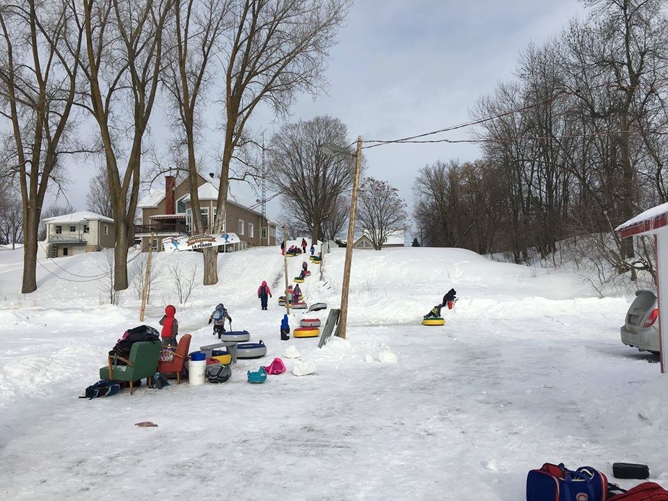 Pourvoirie des Chenaux de La Pérade | Ste-Anne-de, 760 Mnt de lEnseigne, La Pérade, QC G0X 2J0, Canada | Phone: (418) 325-2996