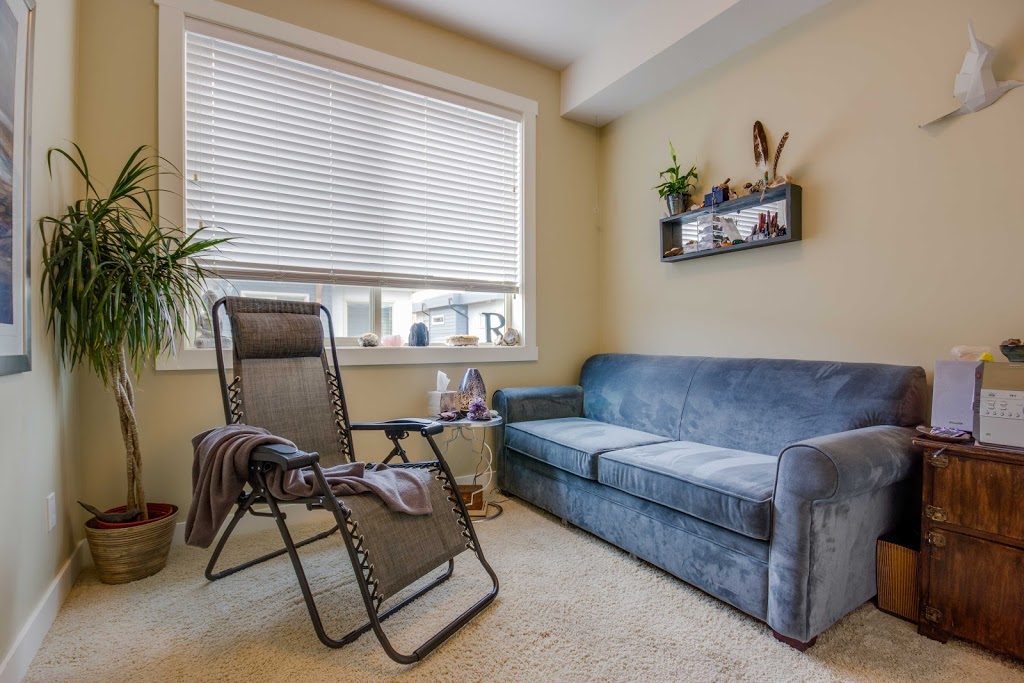 Sole Soothing Reflexology Kelowna | 3626 Mission Springs Dr #12, Kelowna, BC V1W 5L1, Canada | Phone: (250) 859-8159