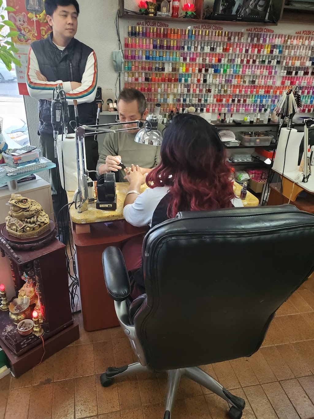 Magic Nails | 1672 Jane St, York, ON M9N 2S2, Canada | Phone: (416) 248-5397
