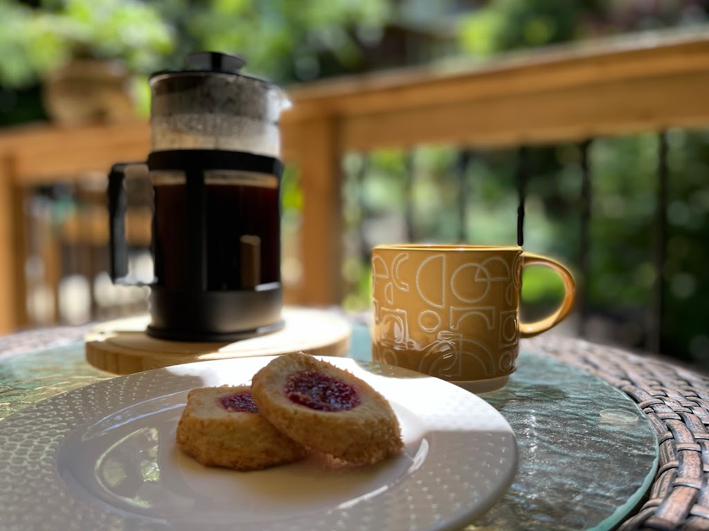 Woodlands Guesthouse Ltd. | 1237 Adams Rd, Bowen Island, BC V0N 1G2, Canada | Phone: (604) 323-6829