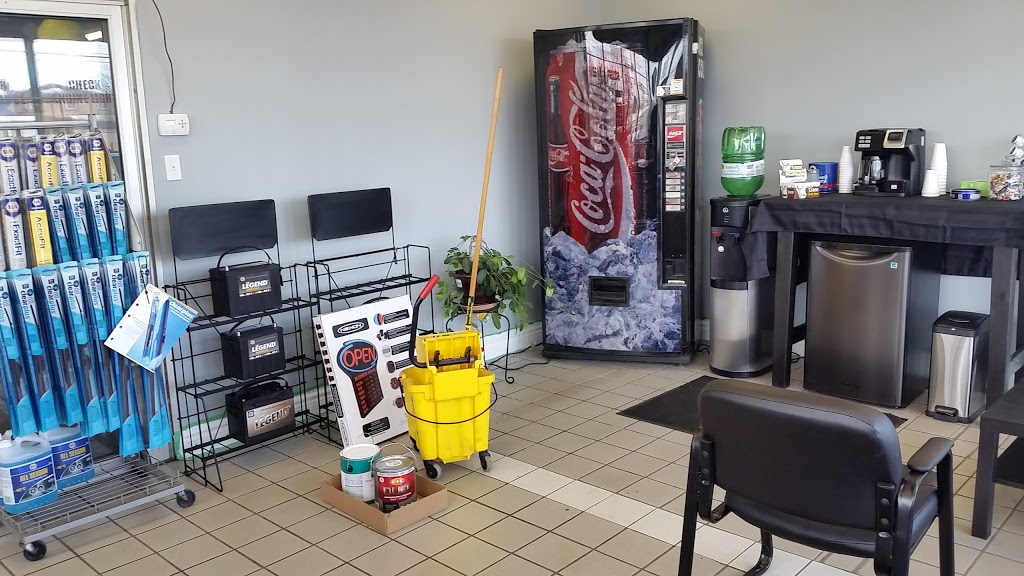 Blue Ribbon Auto Service | 960 Burnhamthorpe Rd E, Mississauga, ON L4Y 2X4, Canada | Phone: (905) 281-8089