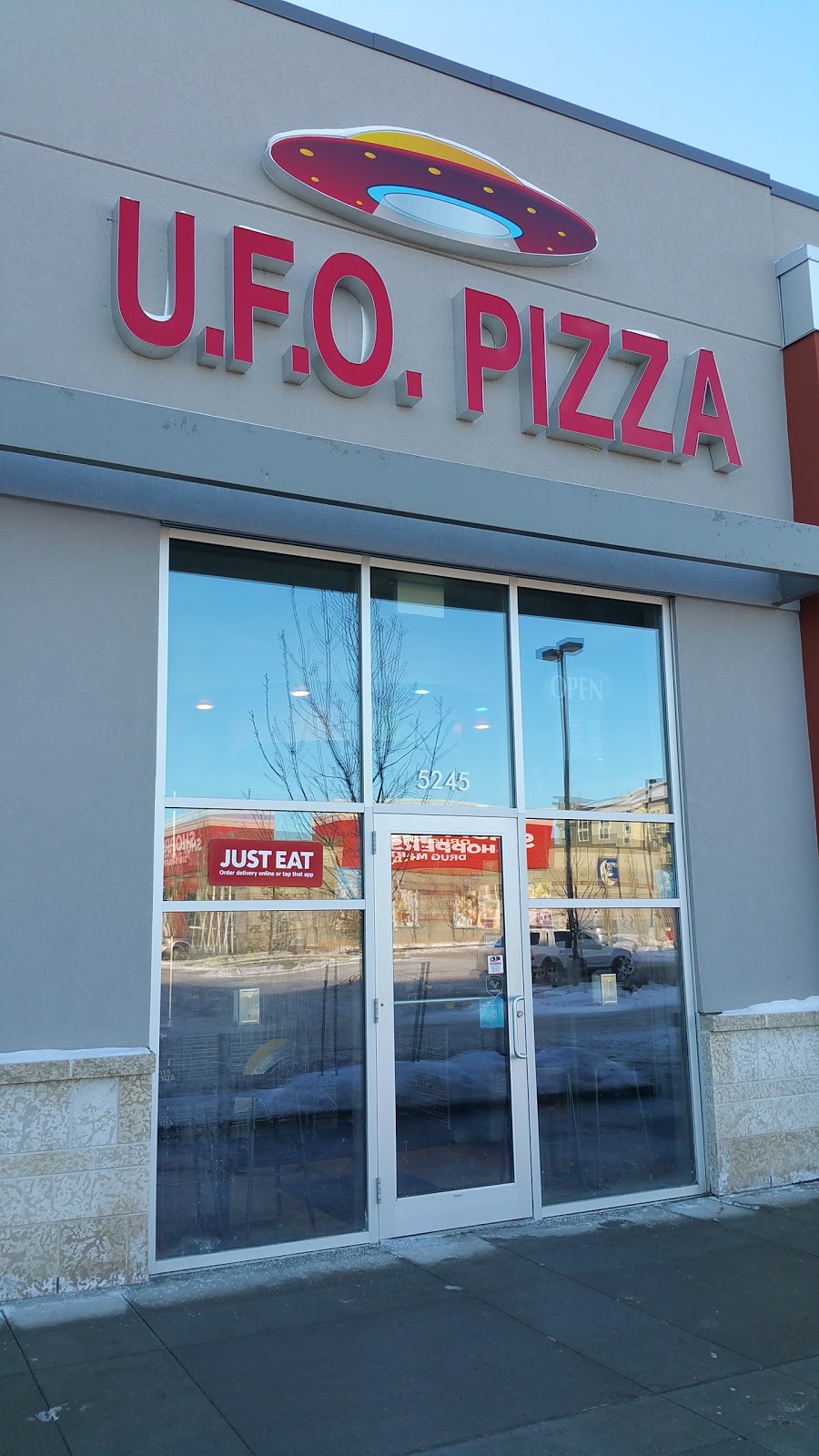 U.F.O. Pizza | 5245 167 Ave NW, Edmonton, AB T5Y 0L2, Canada | Phone: (780) 660-6066