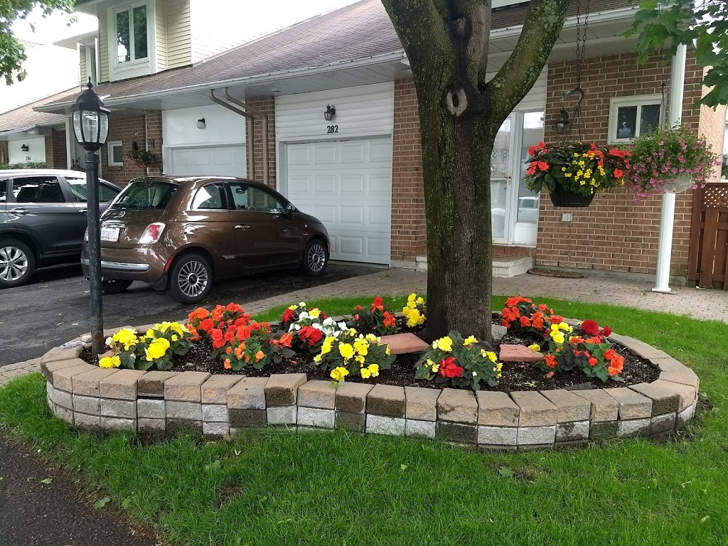 Pickford Park | 23 Kakulu Rd, Ottawa, ON K2L, Canada