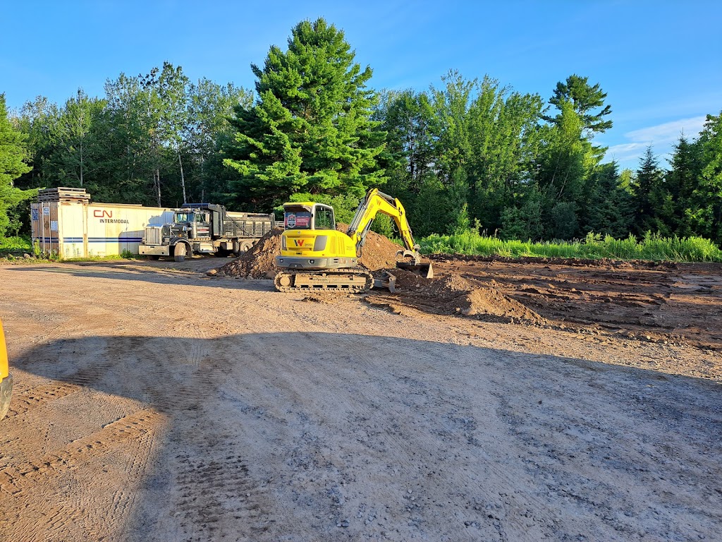 Excavation Michael Pariseau | 1467 Rue de Lacadie, Victoriaville, QC G6T 1W4, Canada | Phone: (819) 740-9146