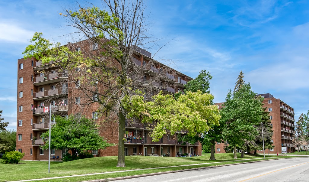 Finchgate Apartments - Skyline Living | 269 &, 275 Finch Dr, Sarnia, ON N7S 5A2, Canada | Phone: (226) 784-5958