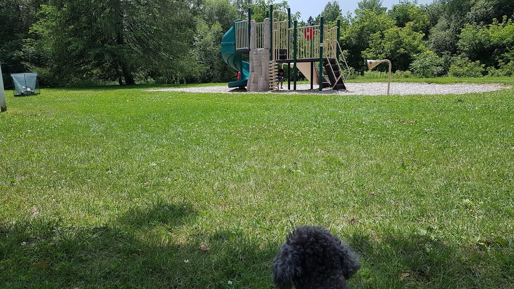Northway Court Park | 922 Oshawa Blvd N, Oshawa, ON L1G, Canada | Phone: (905) 436-3311