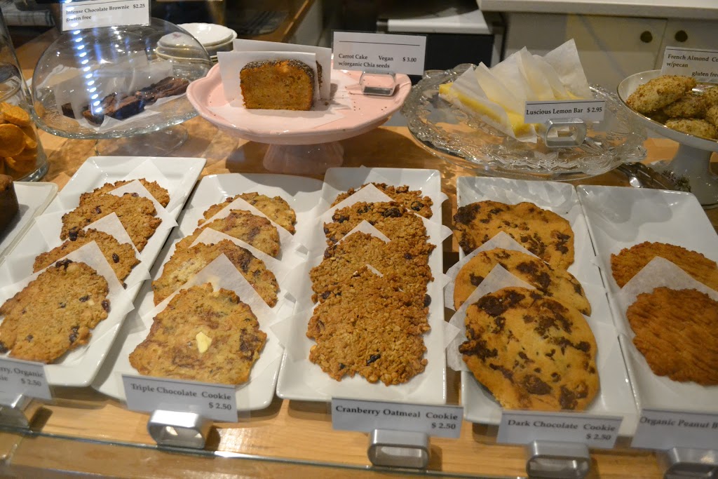 Figaro Café + Bakery | 4372 W 10th Ave, Vancouver, BC V6R 2H7, Canada | Phone: (778) 379-8608