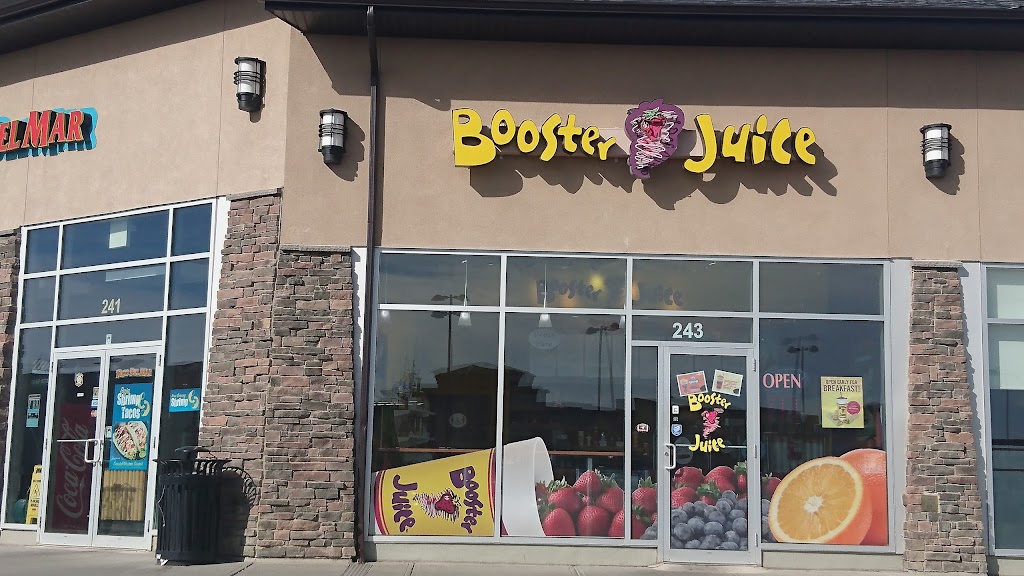 Booster Juice | 200 Southridge Dr #243, Okotoks, AB T1S 0B2, Canada | Phone: (403) 995-9815