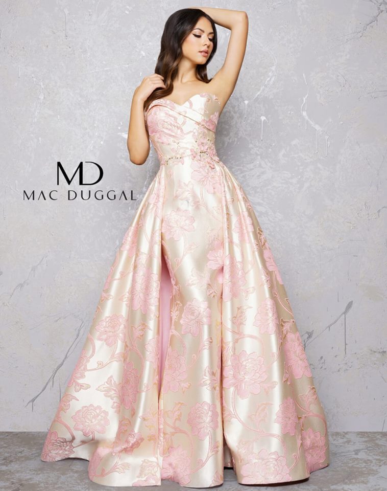 The Dress Diva | 227 Main St N Unit 1A, Markham, ON L3P 1Y6, Canada | Phone: (905) 554-8697