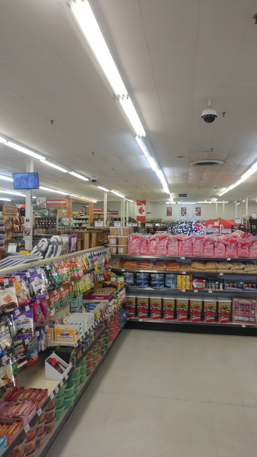 Peavey Mart | 1150 Nairn Avenue #12 Winnipeg - Nairn, Winnipeg, MB R2L 0Y5, Canada | Phone: (204) 663-6880