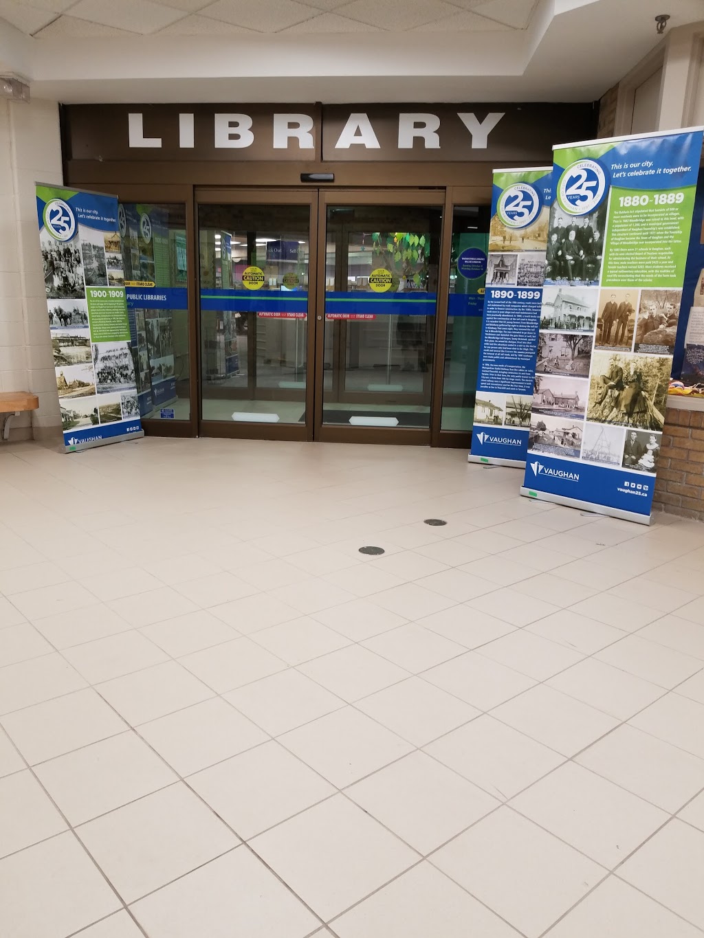Maple Library | 10190 Keele St, Maple, ON L6A 1G3, Canada | Phone: (905) 653-7323