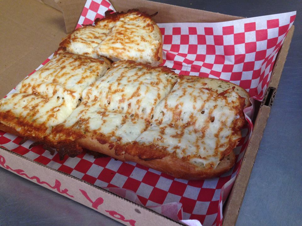 Artisan Pizza | 2444 New St #4, Burlington, ON L7R 1J6, Canada | Phone: (905) 333-3355