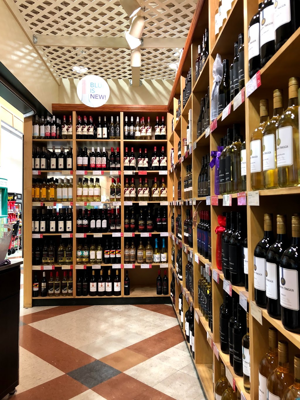 Wine Rack | 3221 Derry Rd W, Mississauga, ON L5N 7L7, Canada | Phone: (905) 824-4386