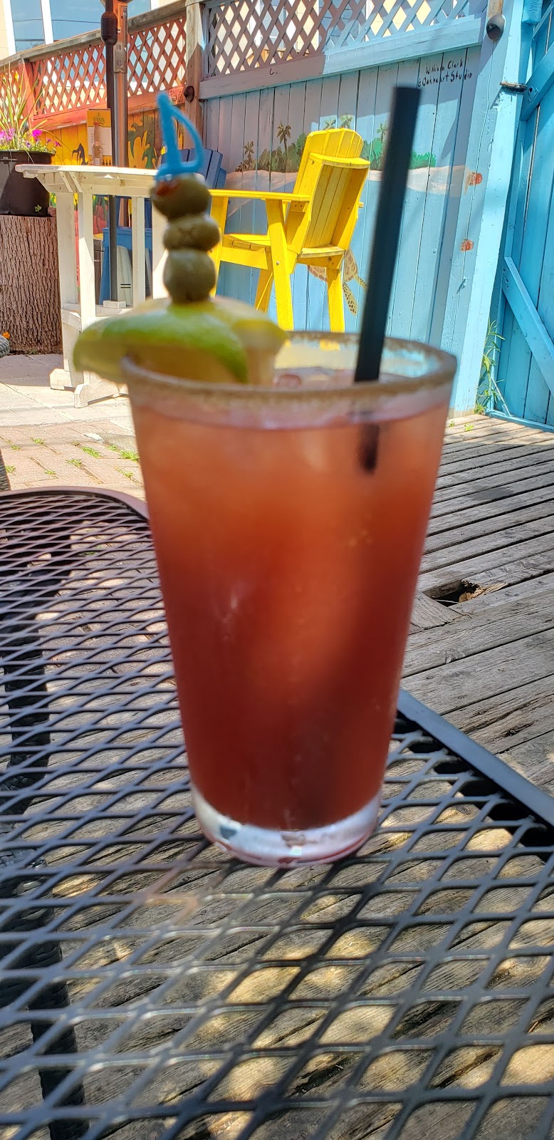 Oasis Bar & Grill | 31 King St E, Cobourg, ON K9A 1K6, Canada | Phone: (905) 372-6634