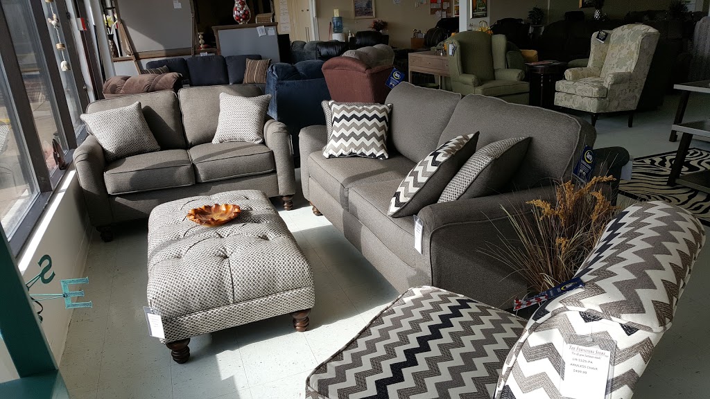 The Furniture Store Plus | 105 Wentworth Rd, Windsor, NS B0N 2T0, Canada | Phone: (902) 798-1114