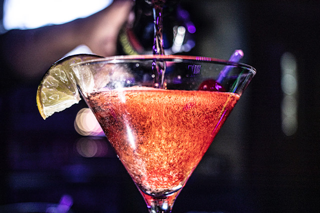 Shab O Rooz Restaurant.Bar.Lounge | 2338 Major MacKenzie Dr W Unit 3, Maple, ON L6A 3Y7, Canada | Phone: (905) 553-0046