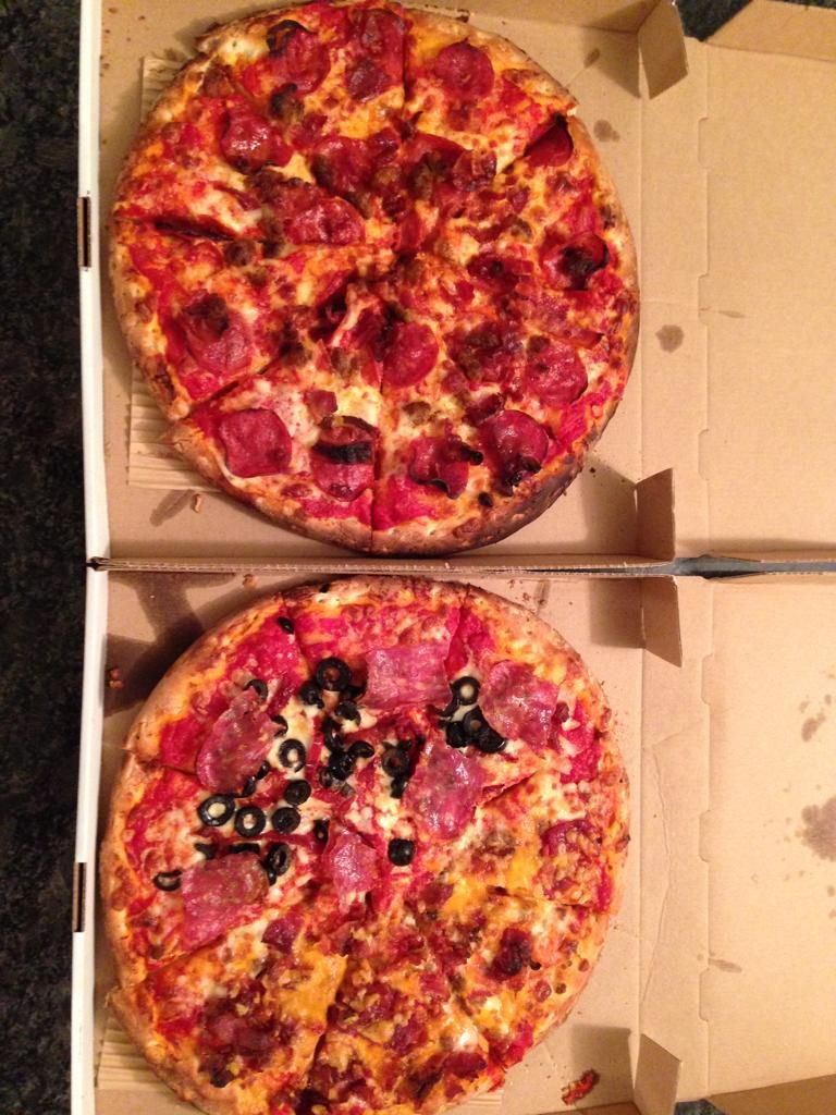 Pizzaville | 9418 ON-48 UNIT B6, Markham, ON L6E 0N1, Canada | Phone: (416) 736-3636