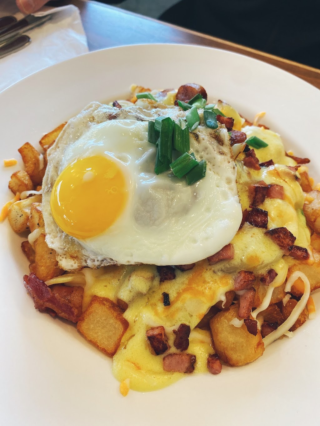 Chez Linda | 534 Main St, Shediac, NB E4P 2H1, Canada | Phone: (506) 532-2302