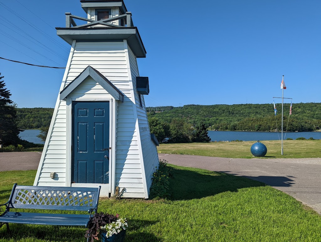 The Cove Motel & Restaurant | 298 D 31 Rd, Frankville, NS B0H 1K0, Canada | Phone: (902) 747-2700
