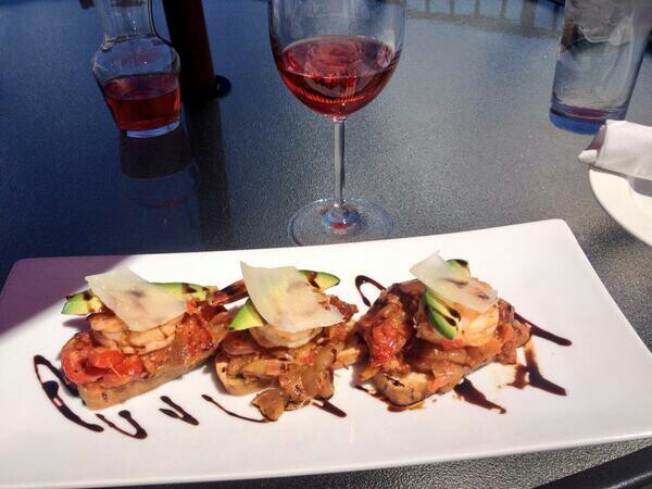 Blu Saffron Bistro | 2845 Boucherie Rd, Kelowna, BC V1Z 2G2, Canada | Phone: (778) 755-5550 ext. 108