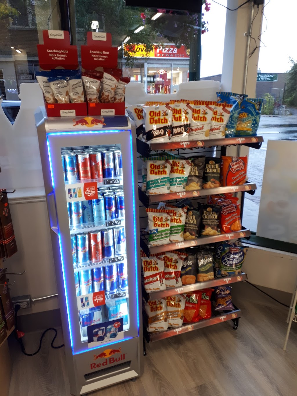 LOCAL CONVENIENCE | 212 King St W, Brockville, ON K6V 3R5, Canada | Phone: (613) 499-7777