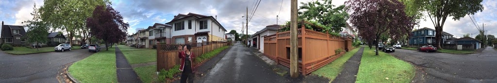 Oak Park | 900 W 59th Ave, Vancouver, BC V6P 1X7, Canada | Phone: (604) 873-7000
