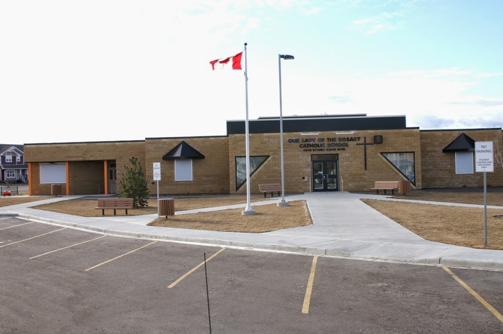 Rolling Shutter,Rolling Grille,Sliding Grill | 33 Clairfields Dr W, Guelph, ON N1G 5J2, Canada | Phone: (519) 780-2527
