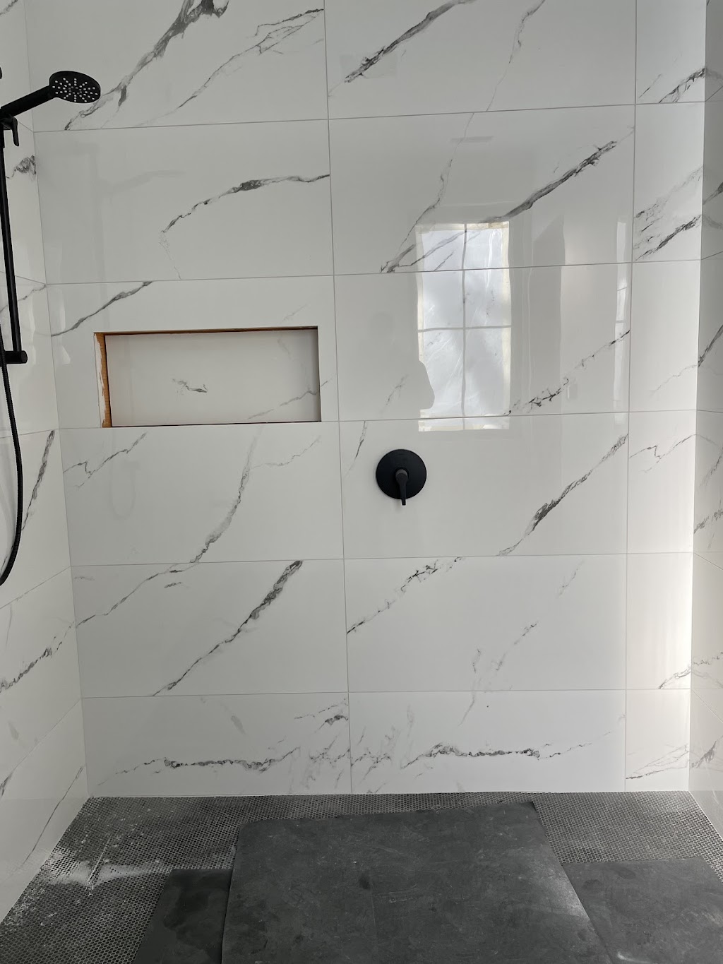 SNJ Tile Solutions | 27 W Deane Park Dr Unit 2, Etobicoke, ON M9B 2R5, Canada | Phone: (647) 710-6469