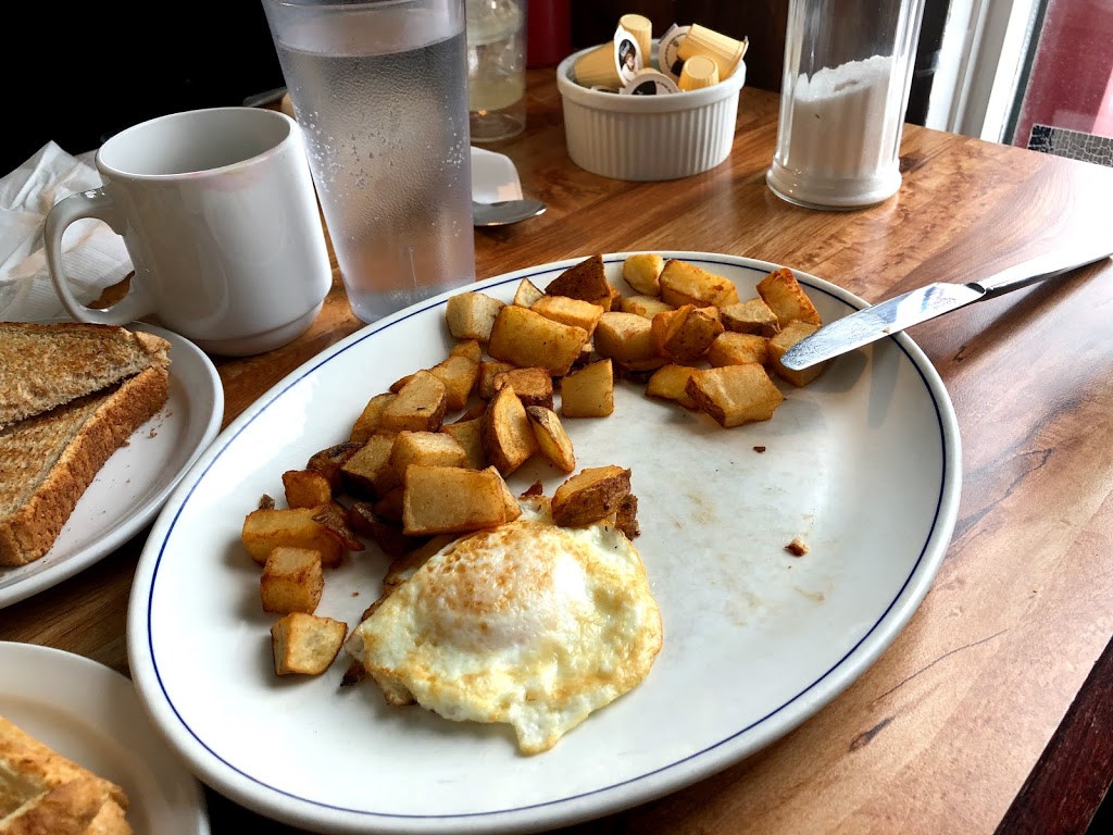Barbs Country Kitchen | 634041 ON-10, Orangeville, ON L9W 2Z1, Canada | Phone: (519) 938-8282