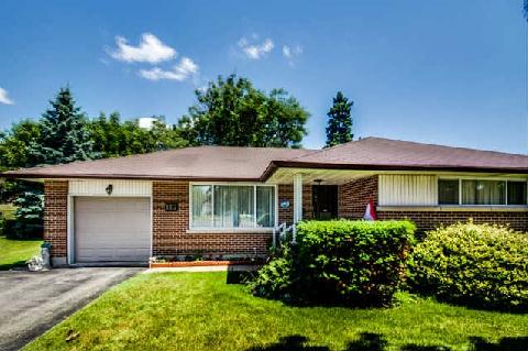 Jonathan Latimer, RE/MAX Rouge River Realty | 372 Taunton Rd E #7, Whitby, ON L1R 0H4, Canada | Phone: (905) 431-4757