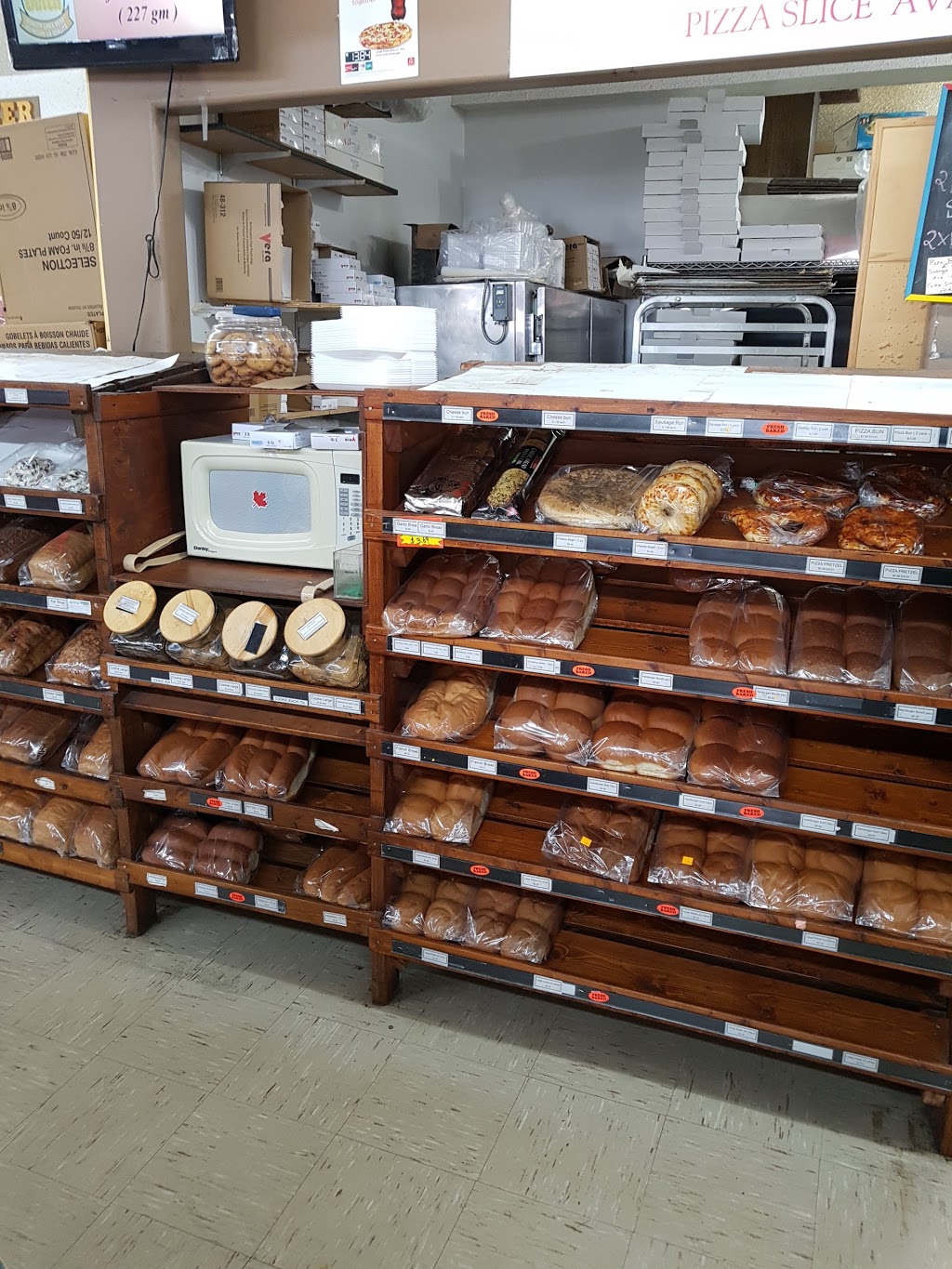 Gregs Grocery Plus | 3501 11th St W, Saskatoon, SK S7M 1K6, Canada | Phone: (306) 978-7990