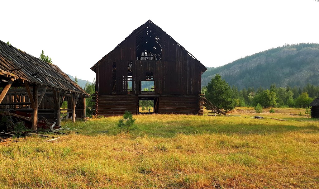 Scotch Creek Home Building Centre | 3906 Squilax-Anglemont Rd, Scotch Creek, BC V0E 1M0, Canada | Phone: (250) 955-0203