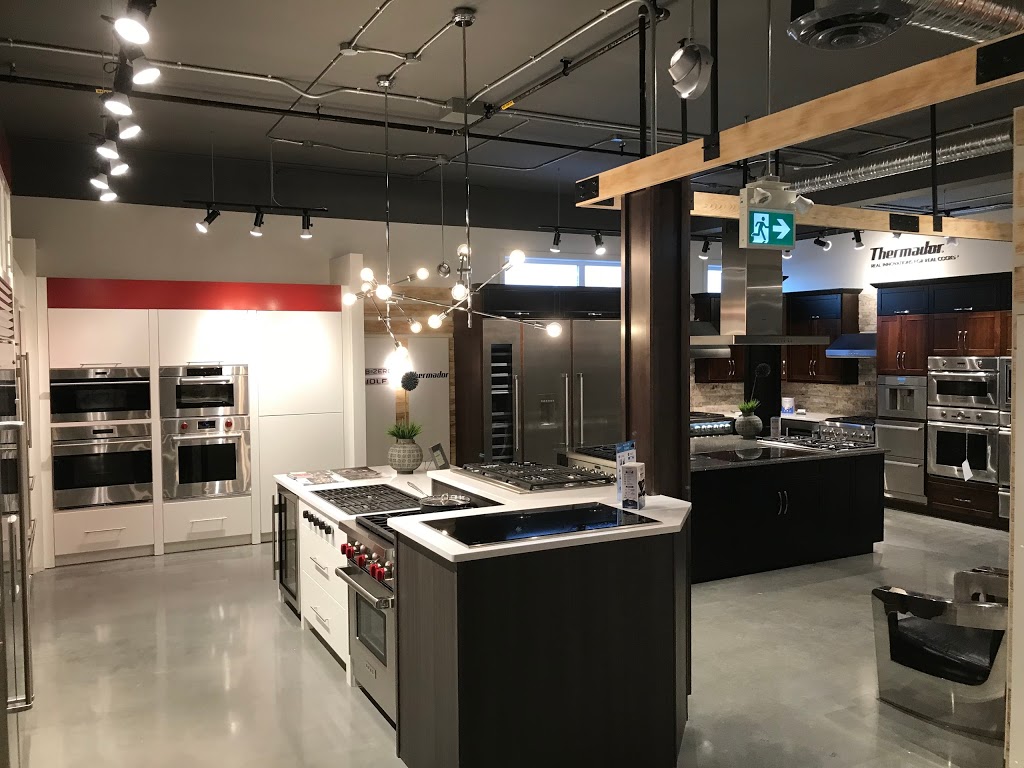 Wiens Furniture | 132 Main St Box 340, Niverville, MB R0A 1E0, Canada | Phone: (204) 388-4149