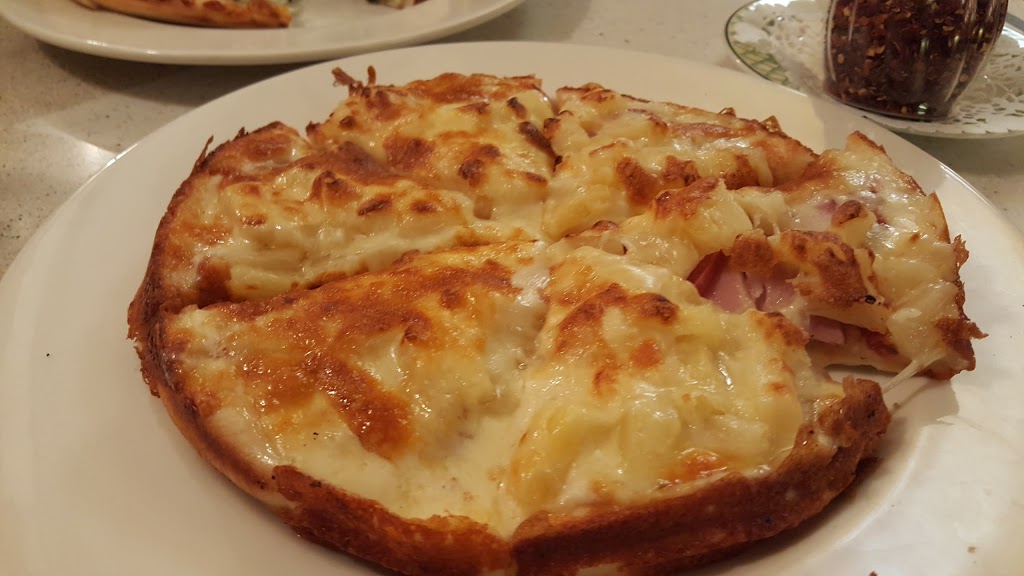 Houston Pizza | 3422 Hill Ave, Suite 1, Regina, SK S4S 0W9, Canada | Phone: (306) 584-0888