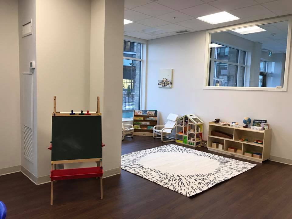 Educara Montessori Child Care | 275 Tartan Dr, Nepean, ON K2J 3T1, Canada | Phone: (613) 702-1116