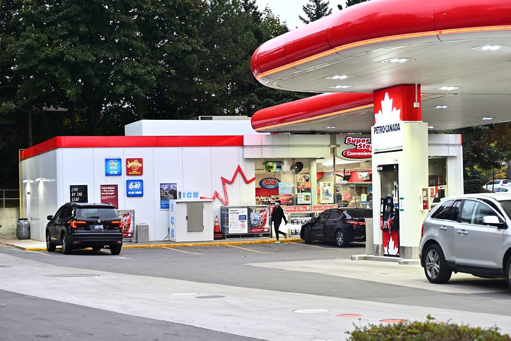 Petro-Canada | 2205 Jane St, North York, ON M3M 1A5, Canada | Phone: (416) 248-9814