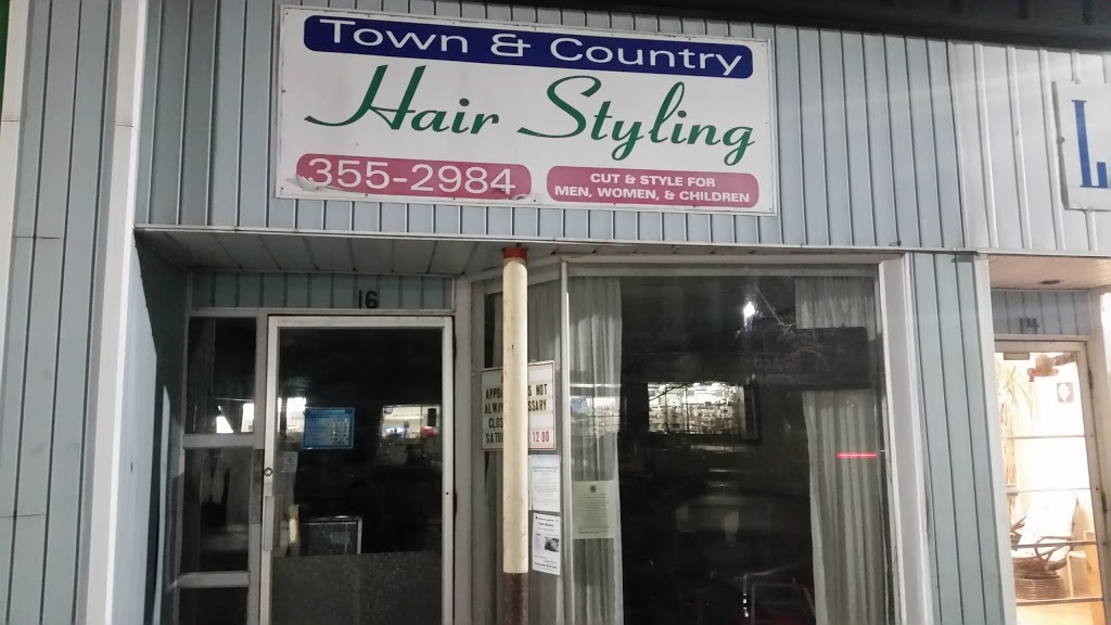 Town & Country Barber Shop | 16 King St E, Colborne, ON K0K 1S0, Canada | Phone: (905) 355-2984