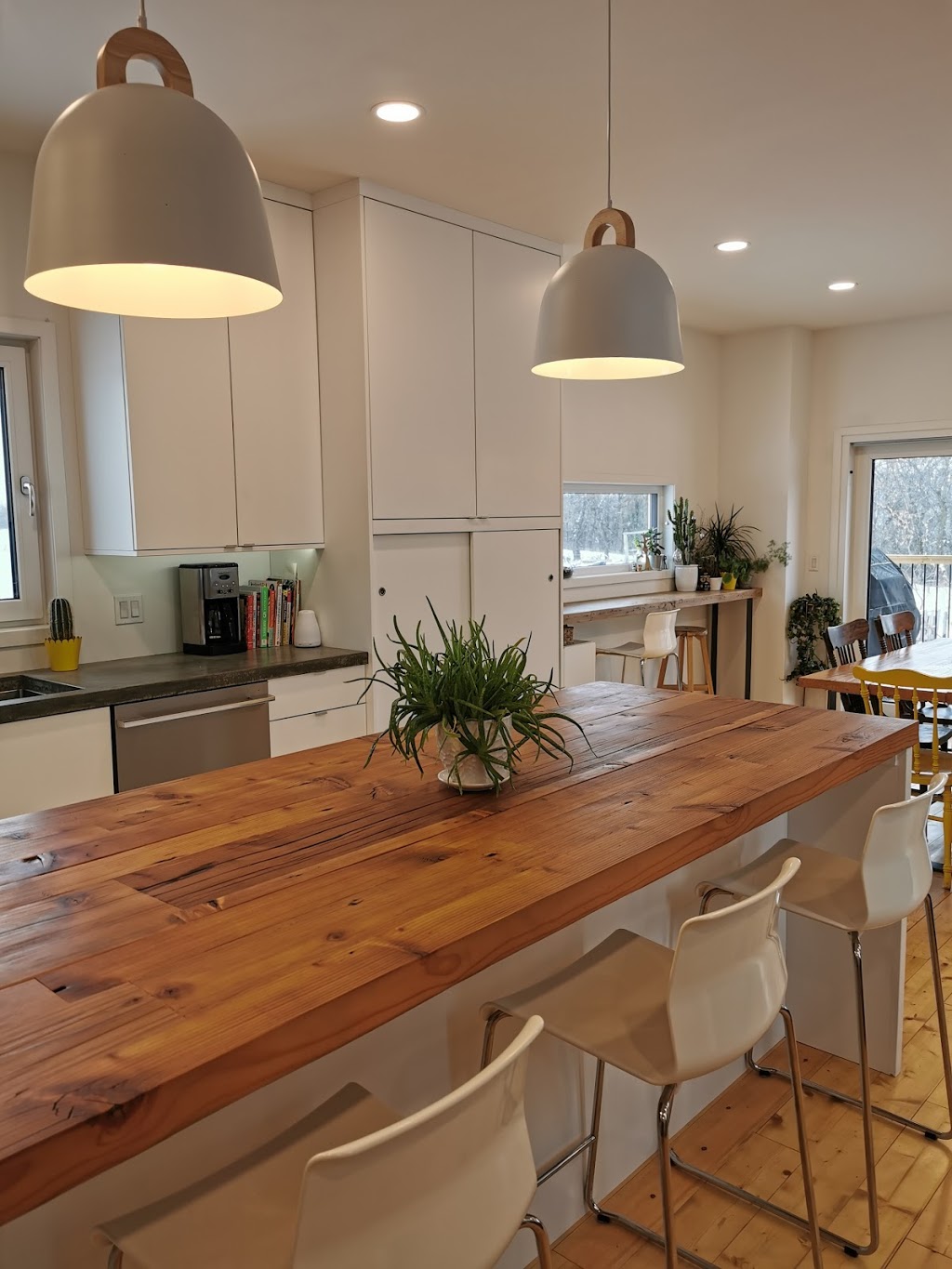 Francis Family Homes | 126 Maple St, Morden, MB R6M 1H4, Canada | Phone: (204) 823-0725
