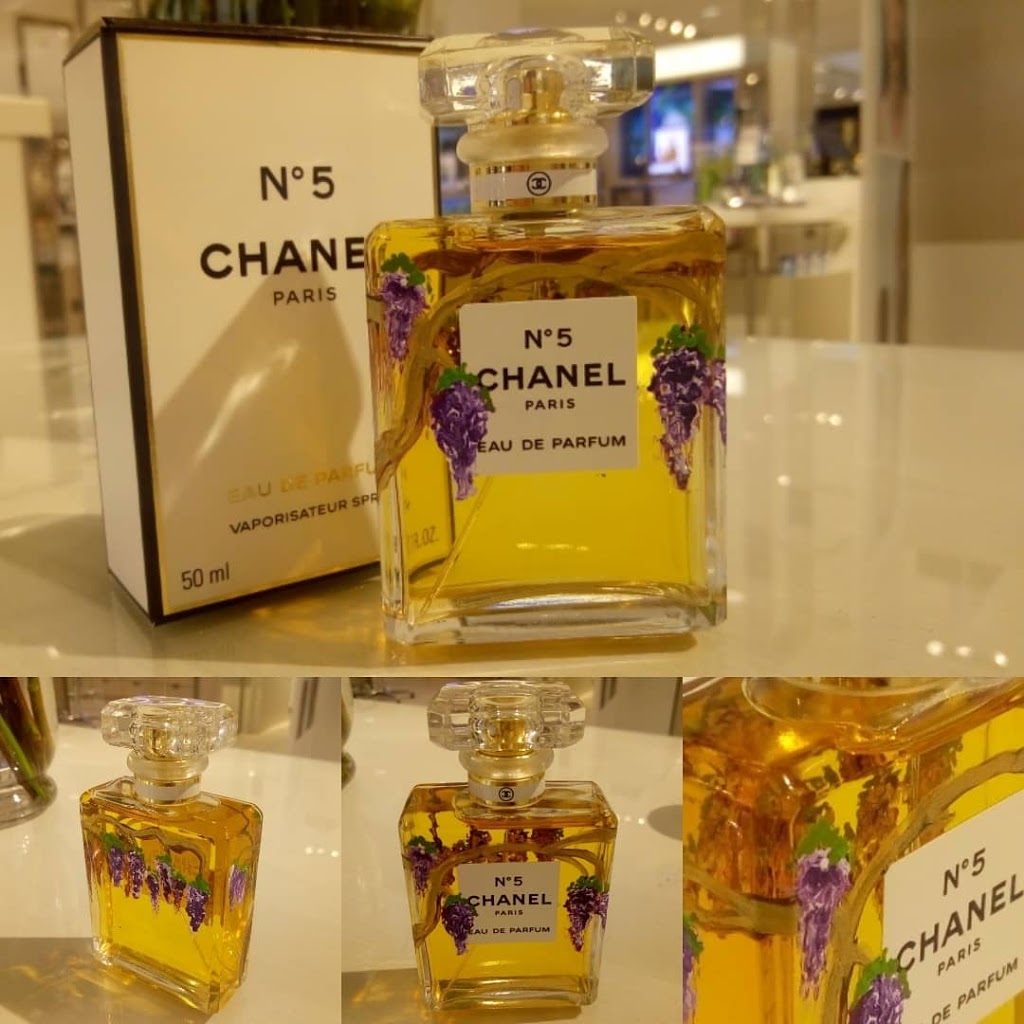 The Colourful Chameleon | 1055 Bayview Dr, Woodlawn, ON K0A 3M0, Canada | Phone: (613) 832-8920
