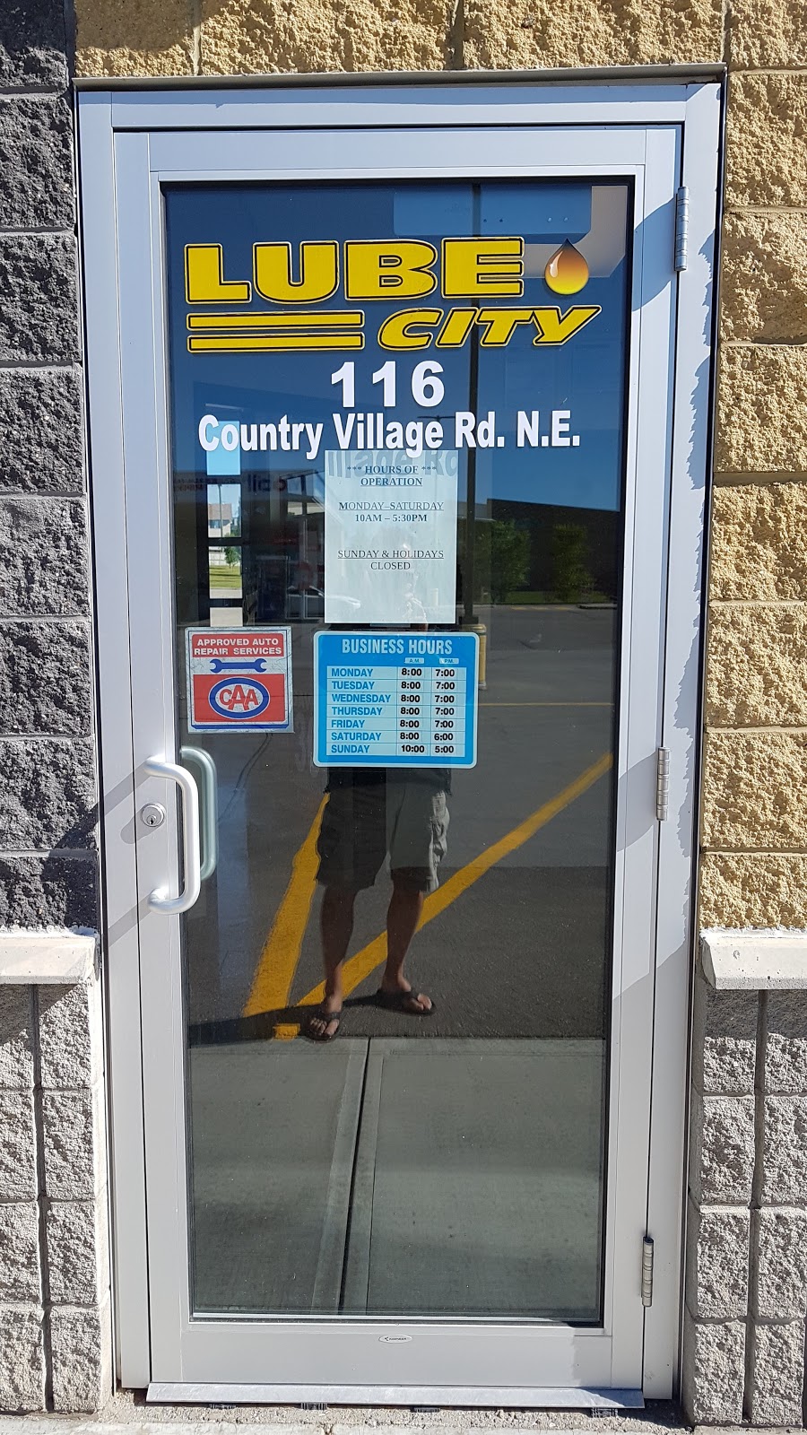 Lube City | 116 Country Village Rd NE, Calgary, AB T3K 5Z2, Canada | Phone: (855) 643-5823