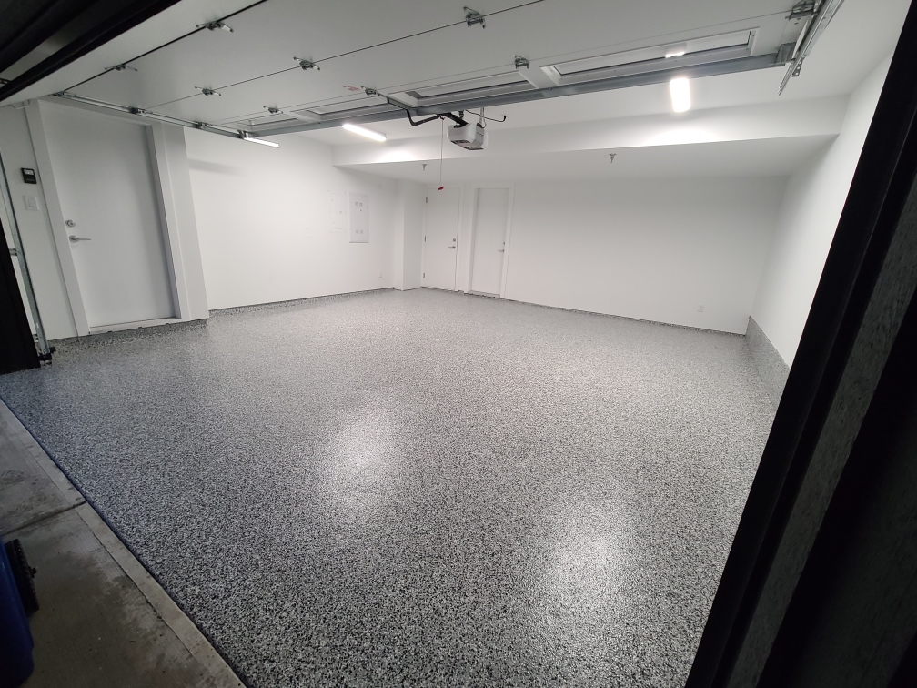 Core Garage Solutions | 9119 Sylvester Rd, Fraser Valley G, BC V2V 7K6, Canada | Phone: (604) 657-7467