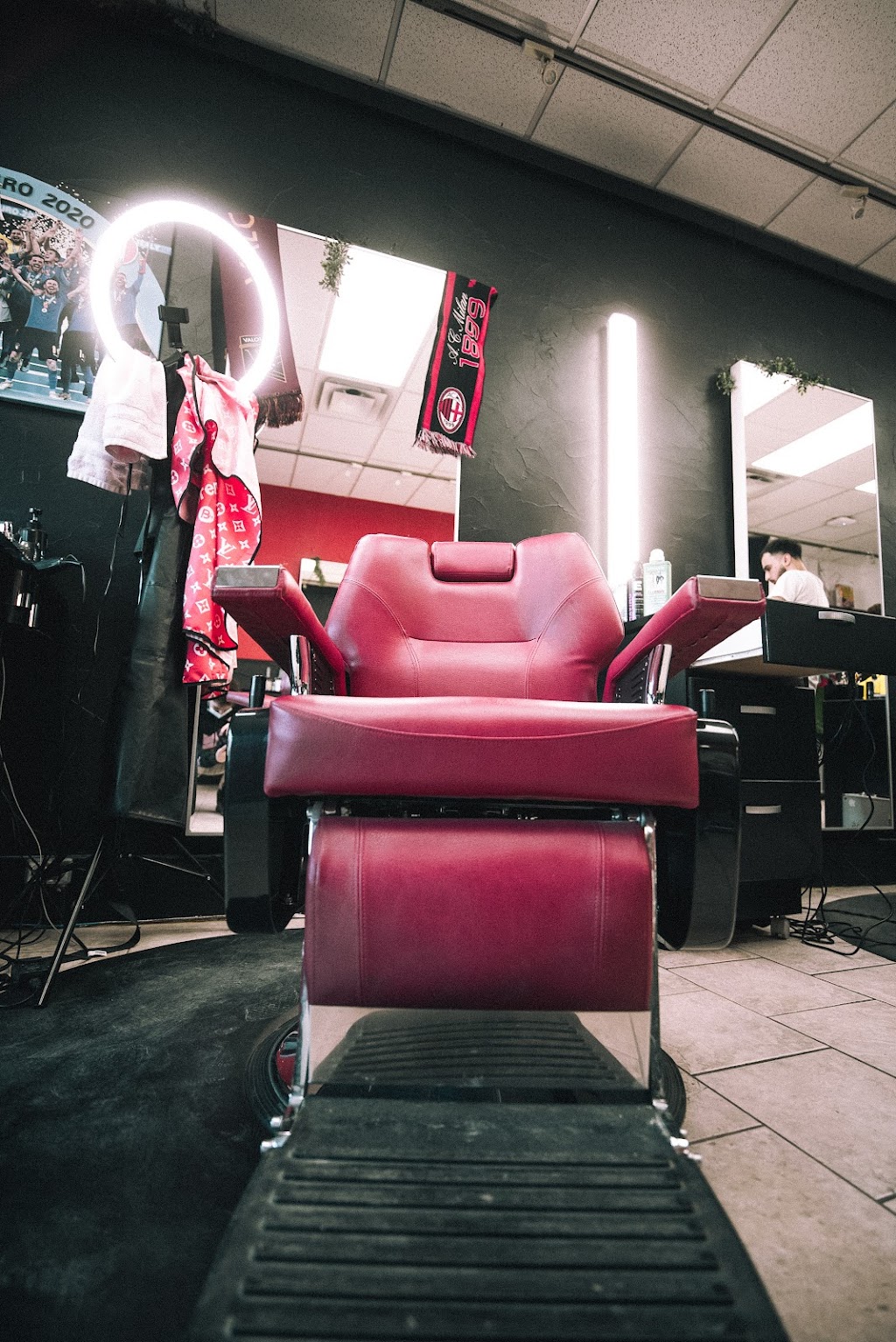 Central Barbershop Canada | 442 Academy Rd, Winnipeg, MB R3N 0C4, Canada | Phone: (204) 477-4973