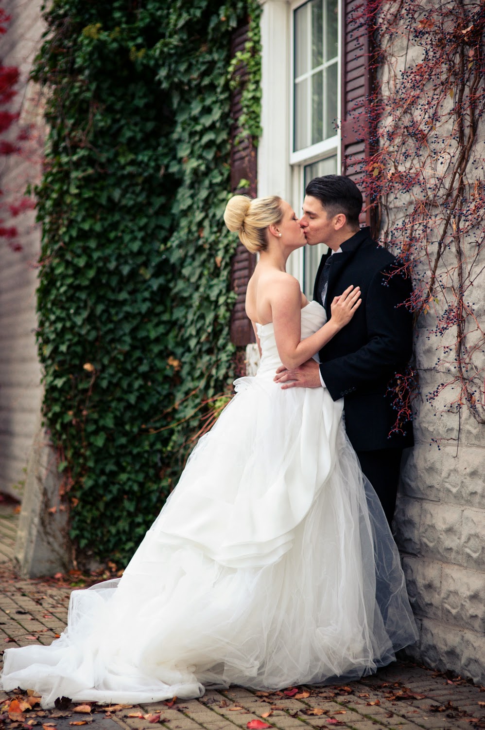 Weddings Tied With Lace: Planning & Design | 3920 Main St, Niagara Falls, ON L2G 6B6, Canada | Phone: (905) 329-3219