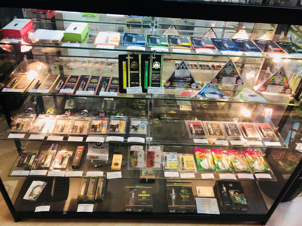 Top Shelf Cannabis | 4712 Pacific Hwy, Bellingham, WA 98226, USA | Phone: (360) 922-7749