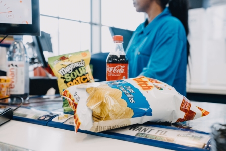 Waypoint Convenience | 550 Kenaston Blvd, Winnipeg, MB R3N 2A1, Canada | Phone: (204) 488-4655