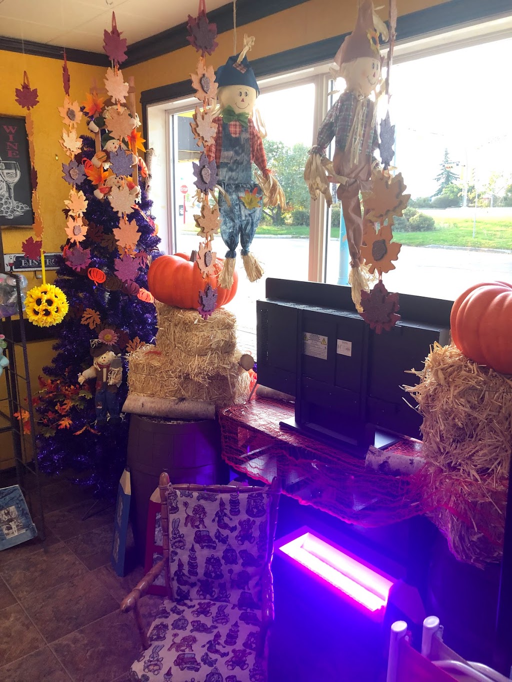 Spruce Grove Flowers and Gifts | 323 First Ave, Spruce Grove, AB T7X 3X2, Canada | Phone: (780) 962-3975