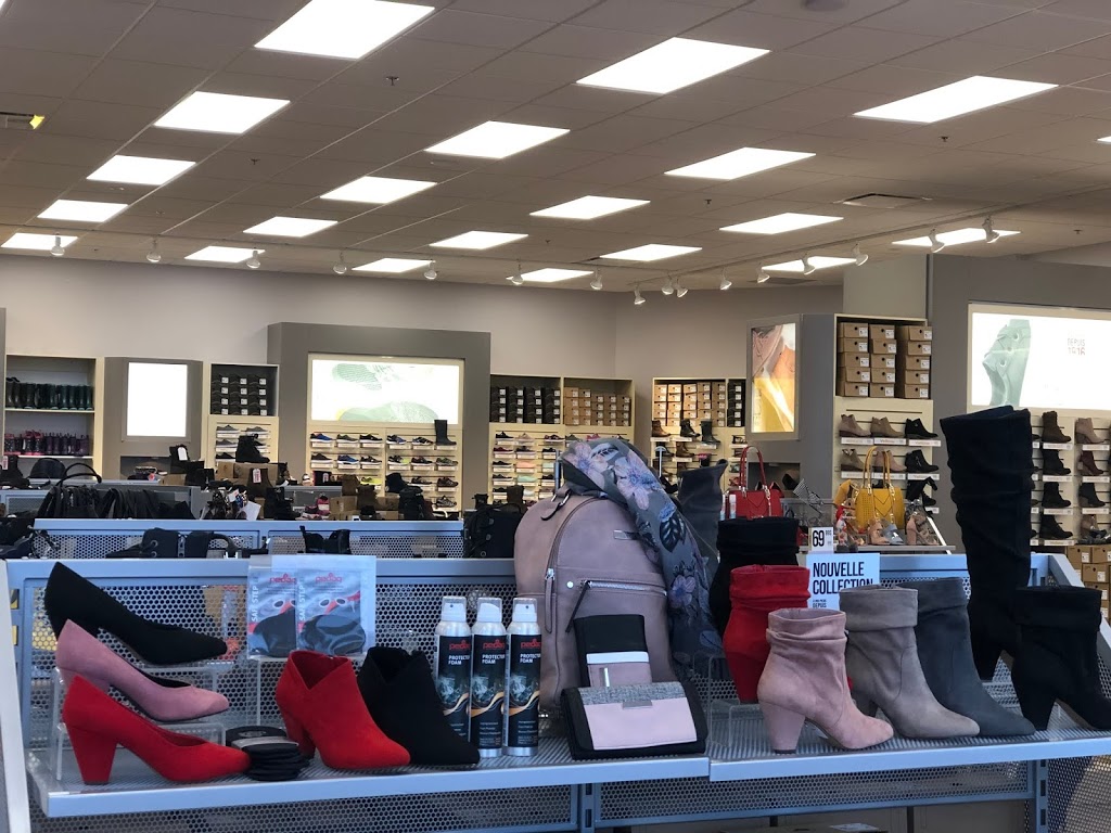 Chaussures Yellow | 877 Boulevard Firestone, Joliette, QC J6E 2W4, Canada | Phone: (450) 756-4940