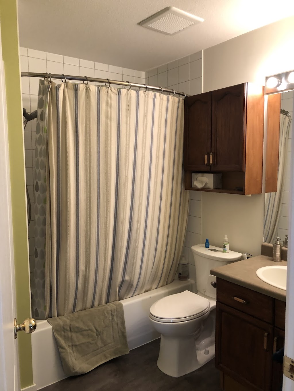 Alpen Suite Bed And Breakfast | 402 Canyon Close, Canmore, AB T1W 1H4, Canada | Phone: (403) 609-0937