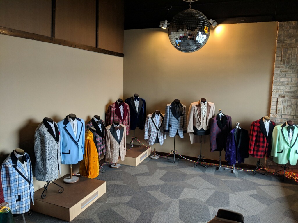 Now and Then Formal Wear Tuxedo | 1170 Gratiot Blvd, Marysville, MI 48040, USA | Phone: (810) 937-5385